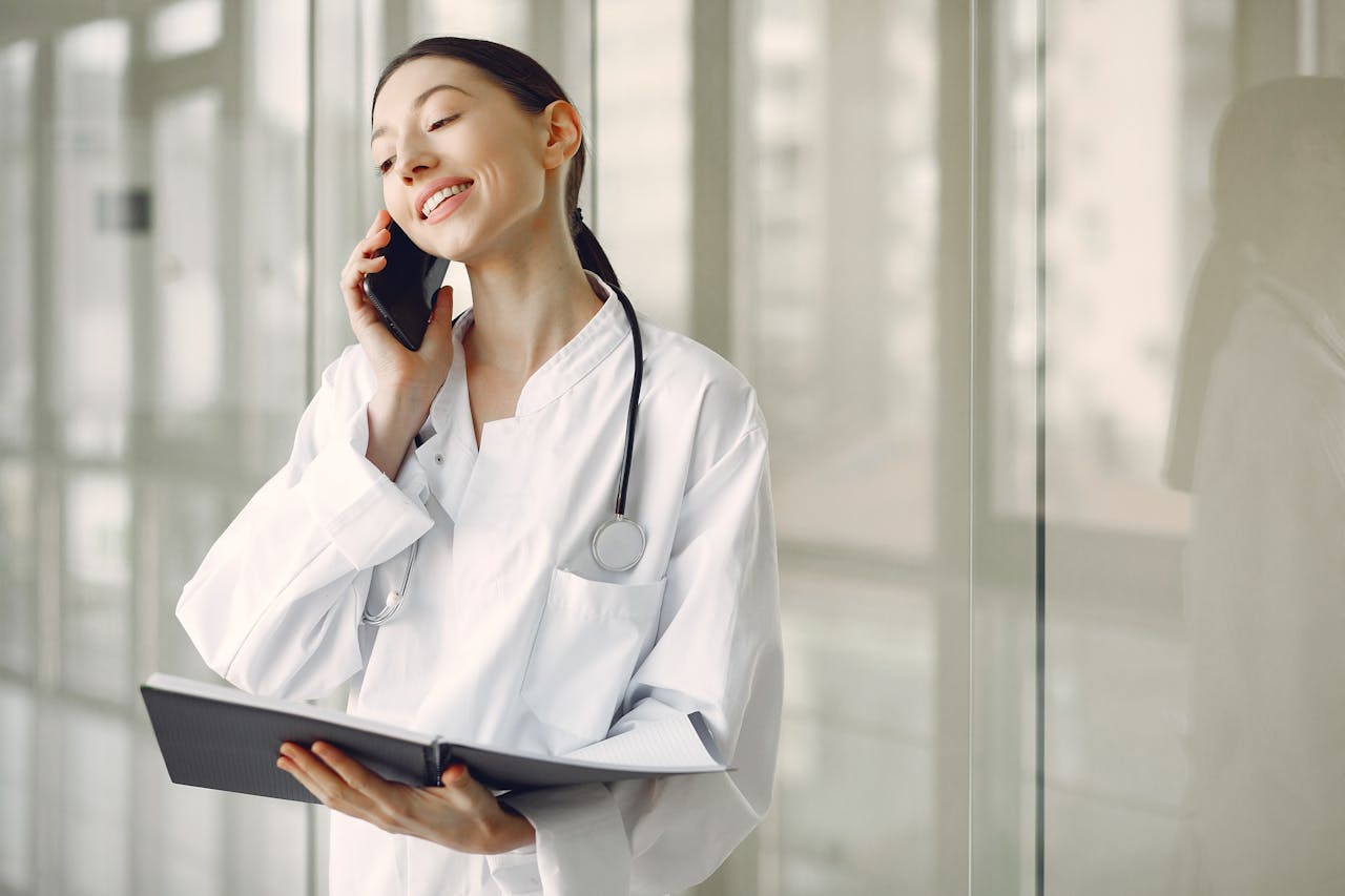 When to Choose a Telehealth GP vs In-Clinic Appointment